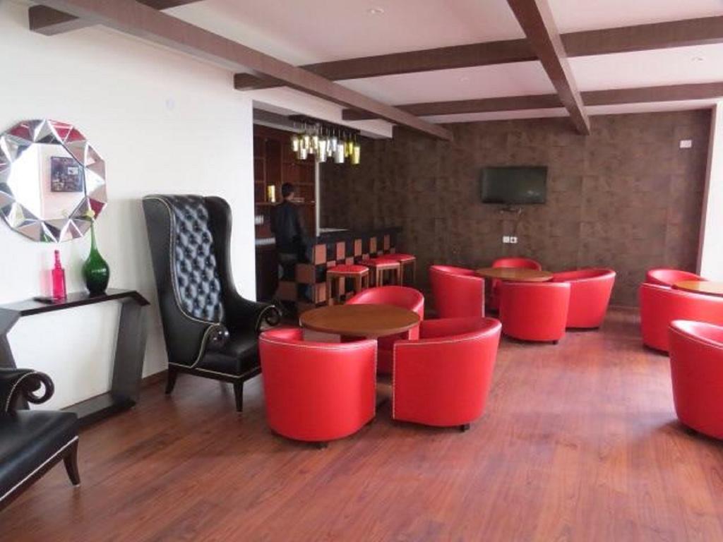 Best Western Indraprastha Resort And Spa Mcleodganj Restaurant